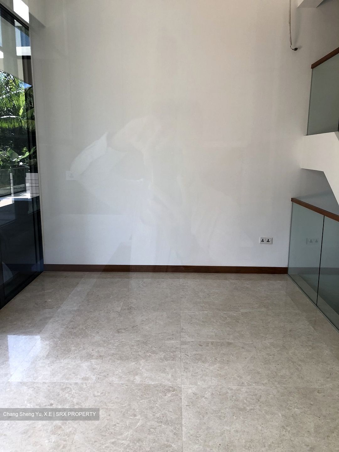 Alana (D28), Terrace #376887541